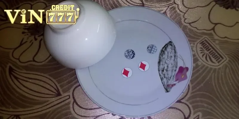cách chơi xóc đĩa ngoài đời Nắm cách chơi xóc đĩa ngoài đời qua quy tắc cơ bản